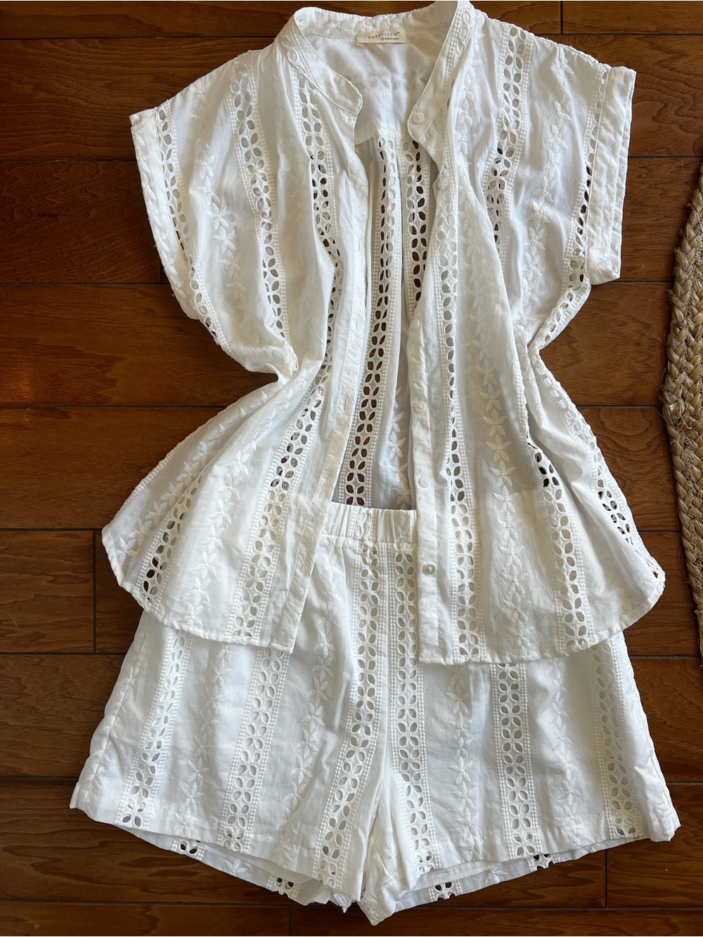Lovestitch White Eyelet Linen Top and Shorts Set M/L